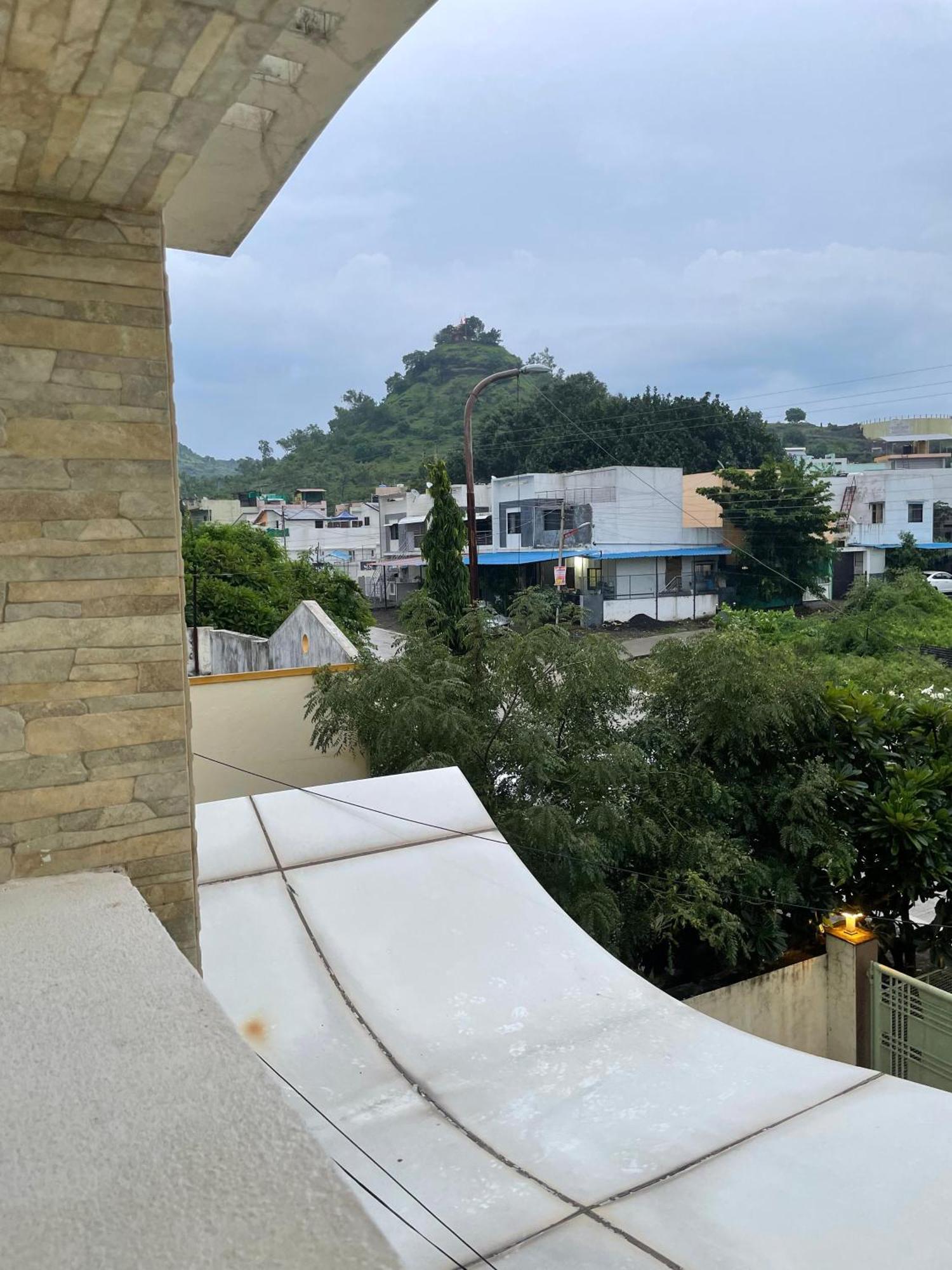Private & Elegant 3Bhk Villa, Hillside Hideaway, 10 Mins From Mh Bus Stand Aurangabad  Buitenkant foto